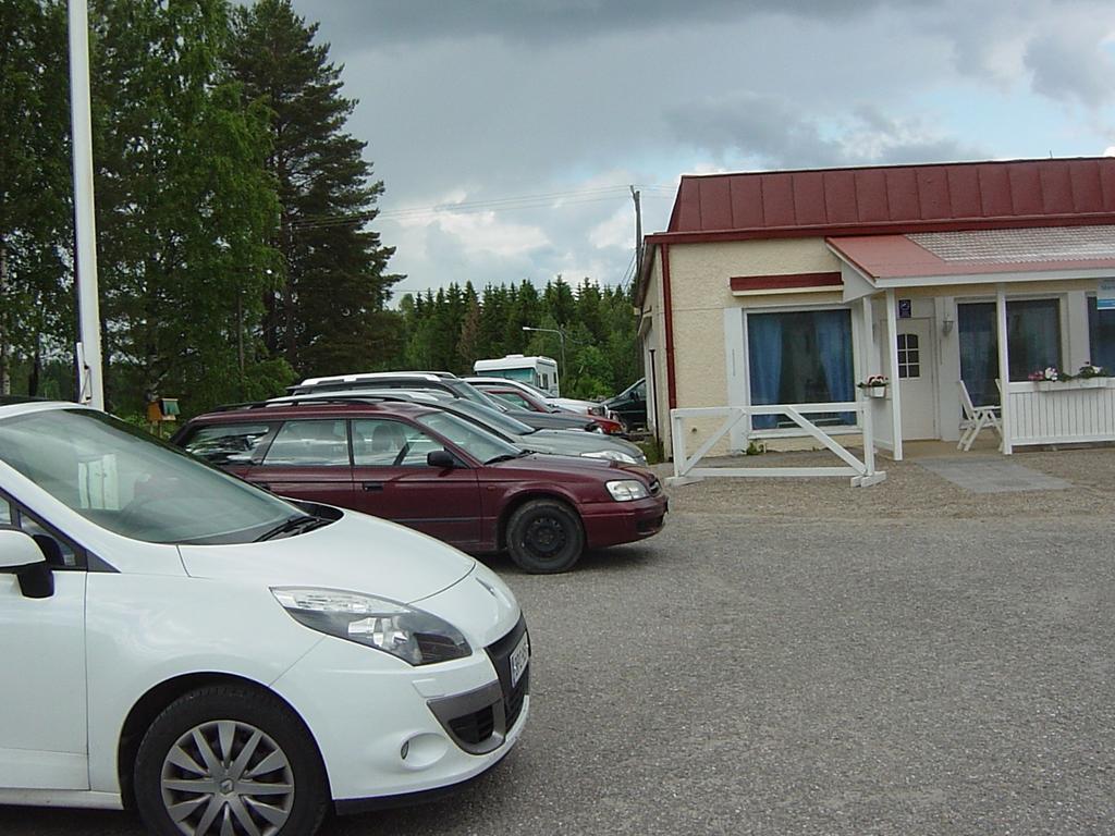 Huoneistohotelli Teekki Muuruvesi Exteriör bild
